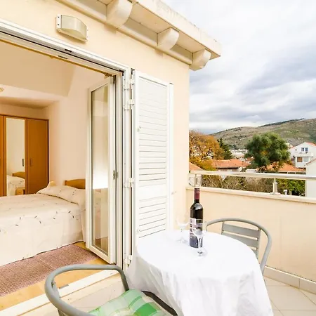 A3-relax Duplex Close To The Sunset *